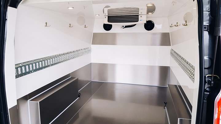 Kastenwagen zum Kühlfahrzeug umbauen